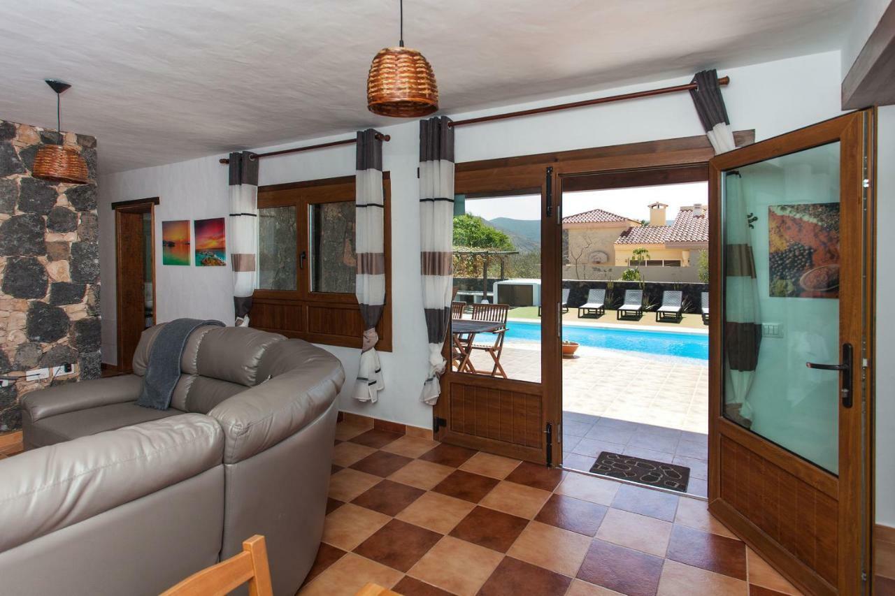 Casa Mina Villa La Oliva Exterior photo